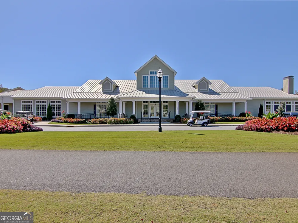 525 Hazelnut DR Peachtree City, GA 30269