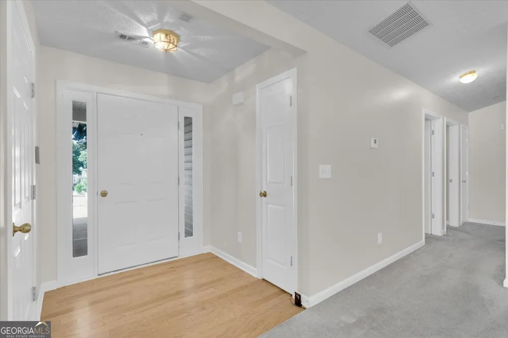 2343 Cove Lake WAY Lithonia, GA 30058