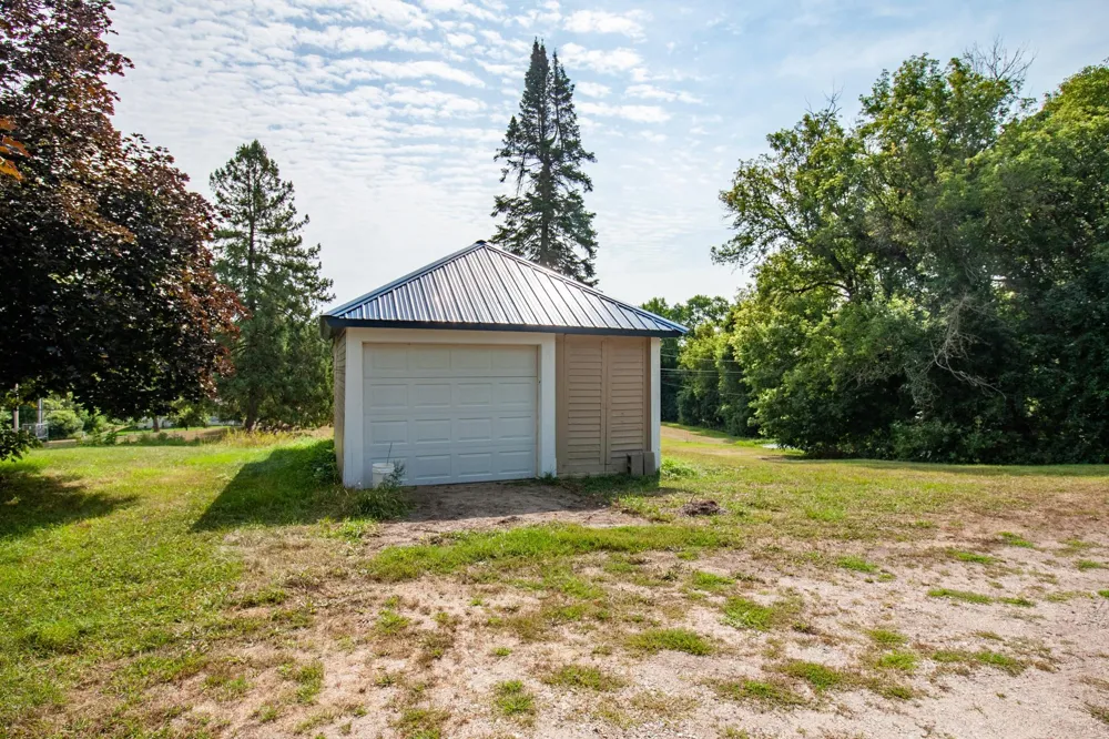 614 Springen Avenue Fergus Falls, MN 56537