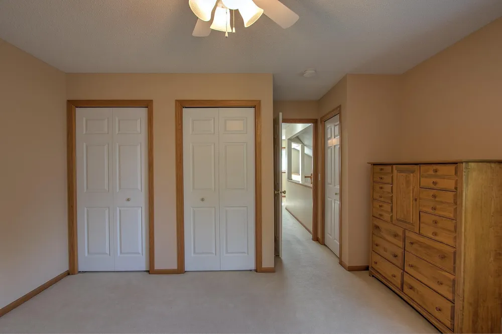 3804 Weaver Court Anoka, MN 55303