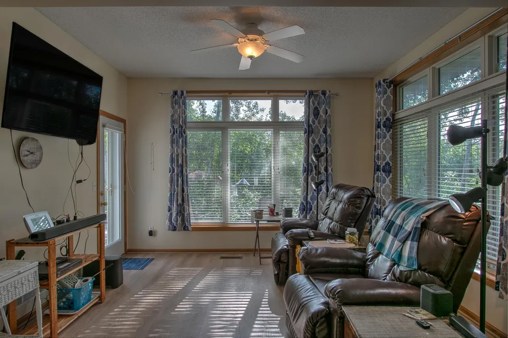 3804 Weaver Court Anoka, MN 55303