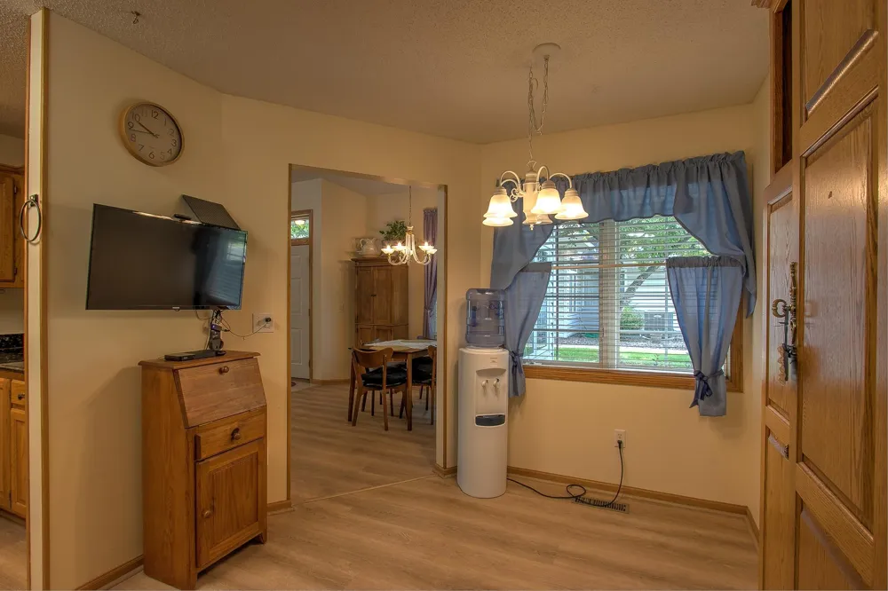 3804 Weaver Court Anoka, MN 55303