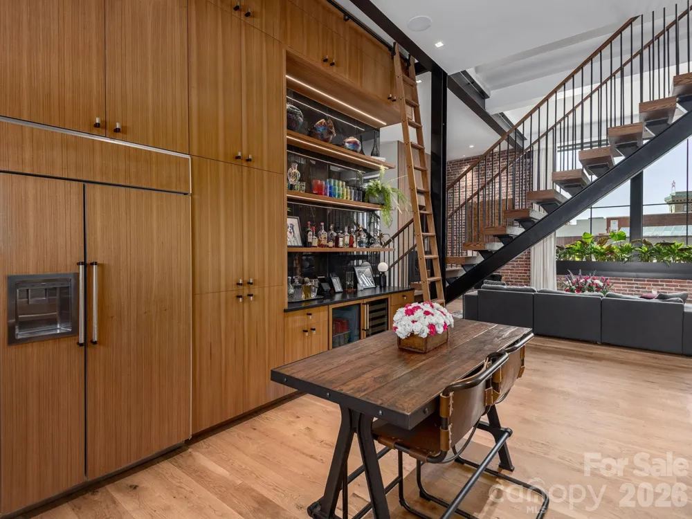 60 Haywood Street #4A Asheville, NC 28801