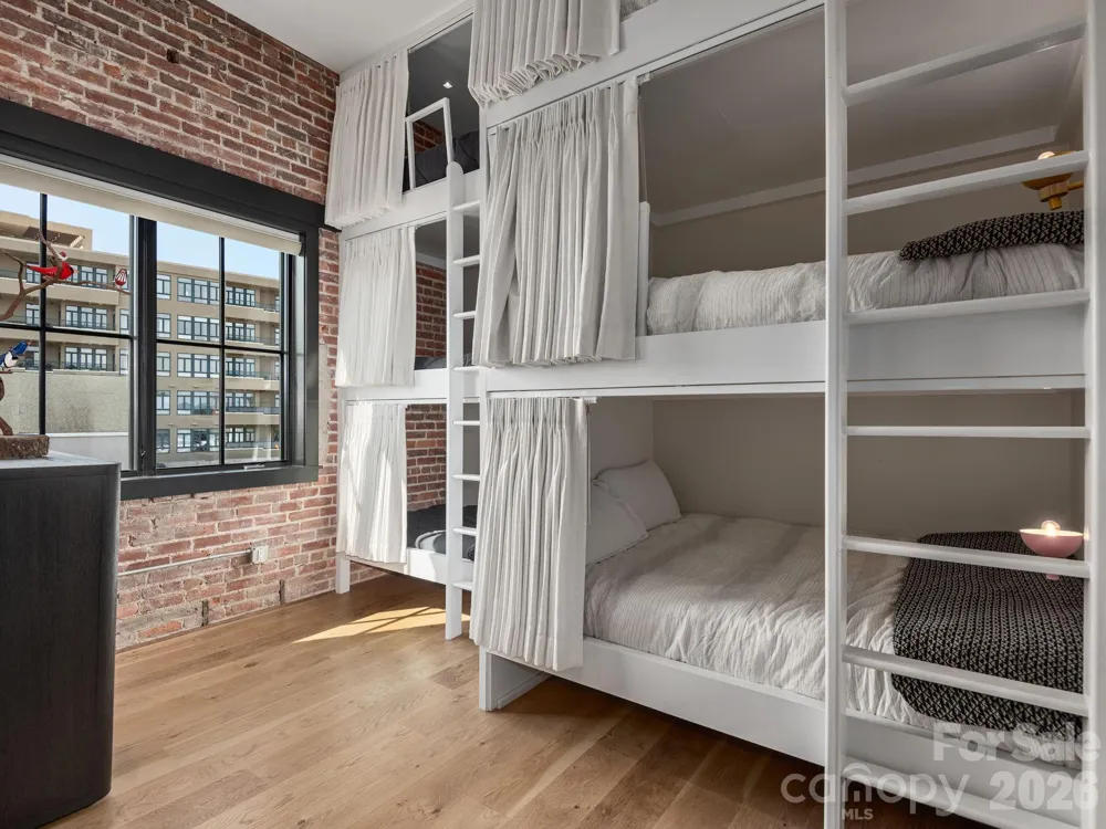 60 Haywood Street #4A Asheville, NC 28801