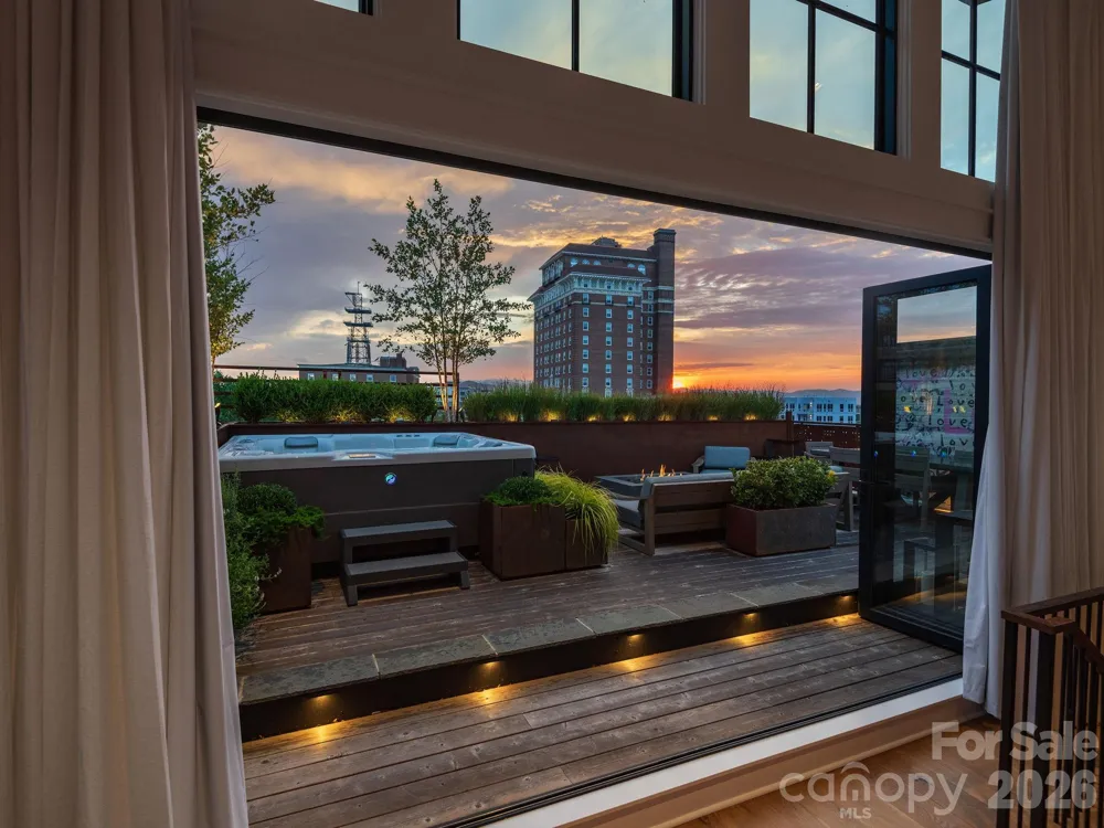 60 Haywood Street #4A Asheville, NC 28801