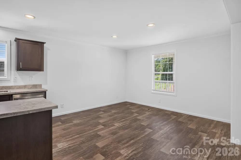1303 Elrado Street Burlington, NC 27217