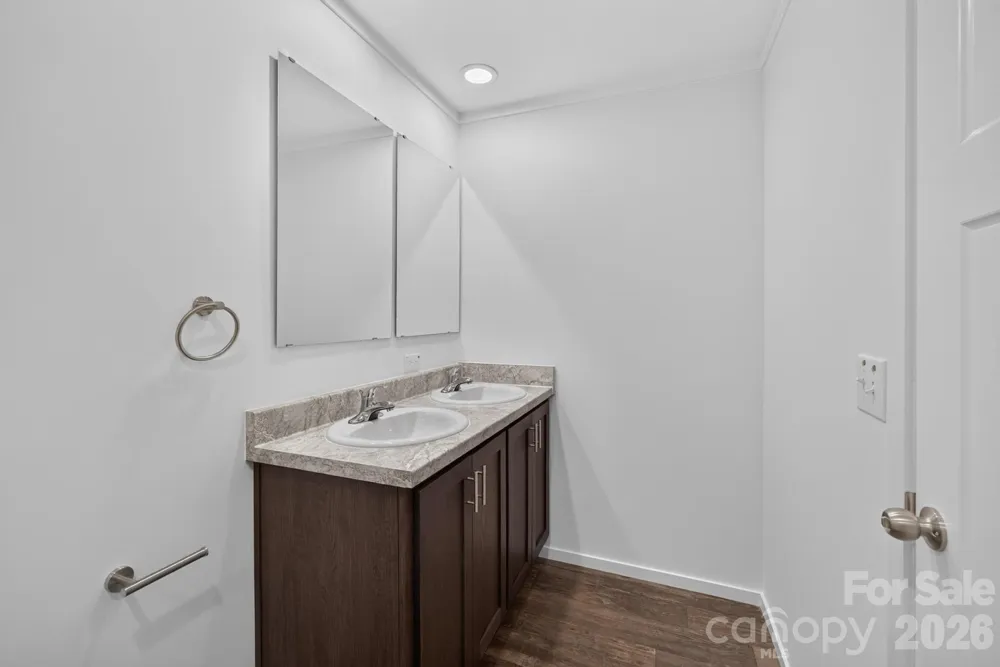 1303 Elrado Street Burlington, NC 27217