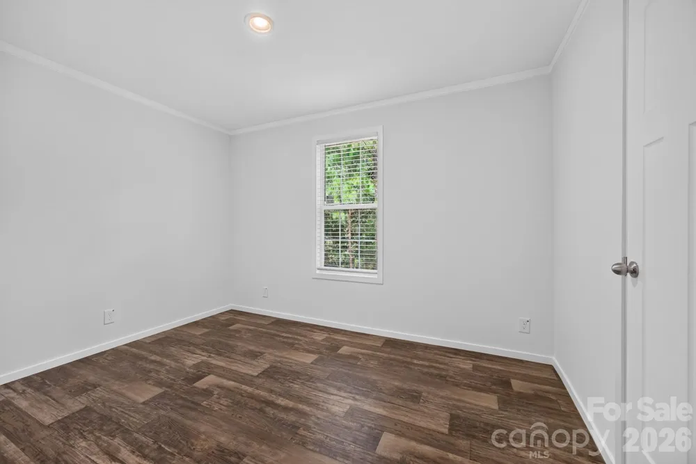 1303 Elrado Street Burlington, NC 27217