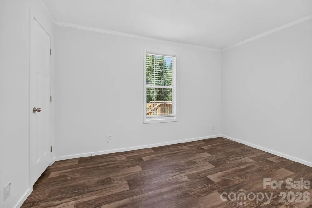 1303 Elrado Street Burlington, NC 27217