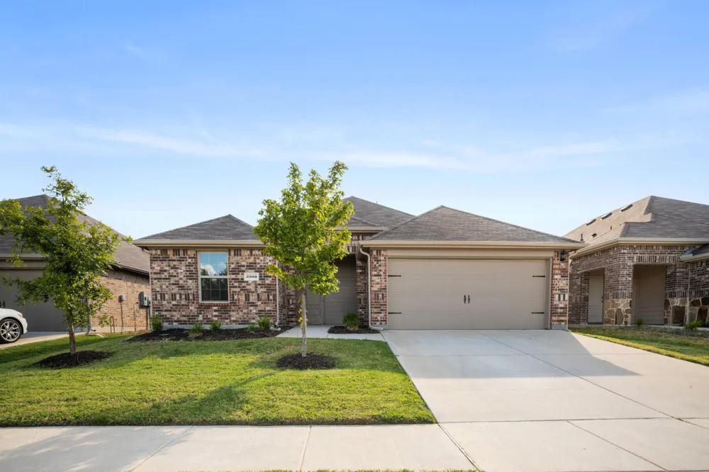 2909 Baldwin Lane Ennis, TX 75119