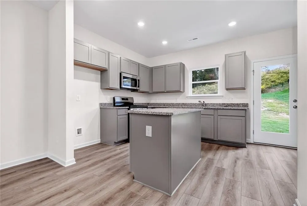 209 Rory Drive Calhoun, GA 30701
