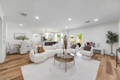 8713 Timberside Drive