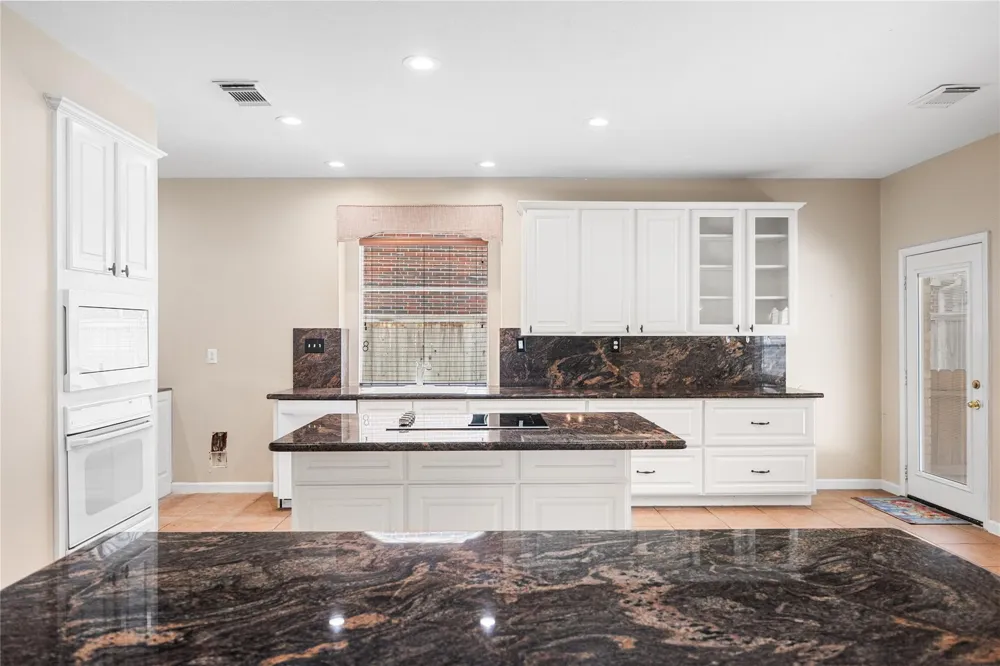 12506 Whispering Sands Court Houston, TX 77041