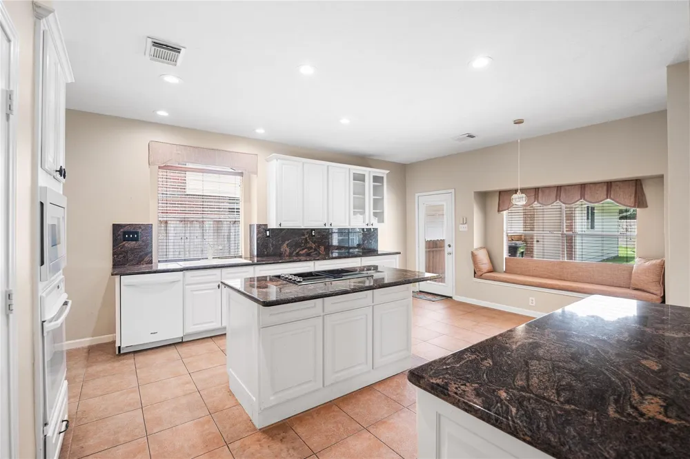 12506 Whispering Sands Court Houston, TX 77041