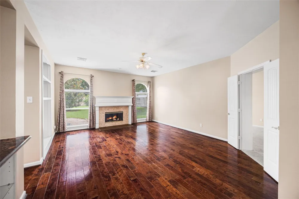 12506 Whispering Sands Court Houston, TX 77041