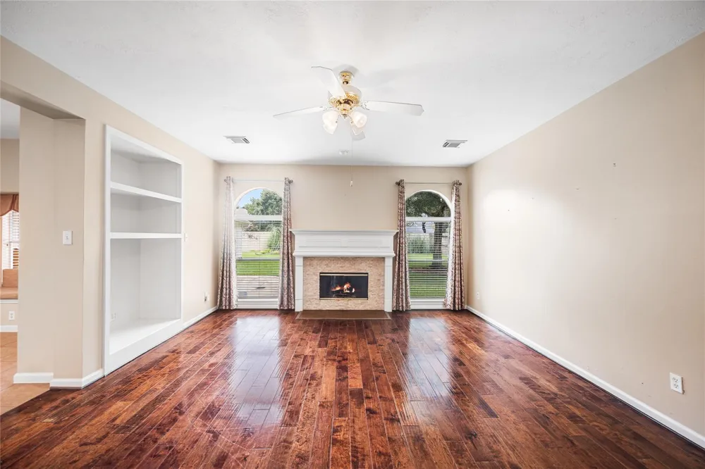 12506 Whispering Sands Court Houston, TX 77041