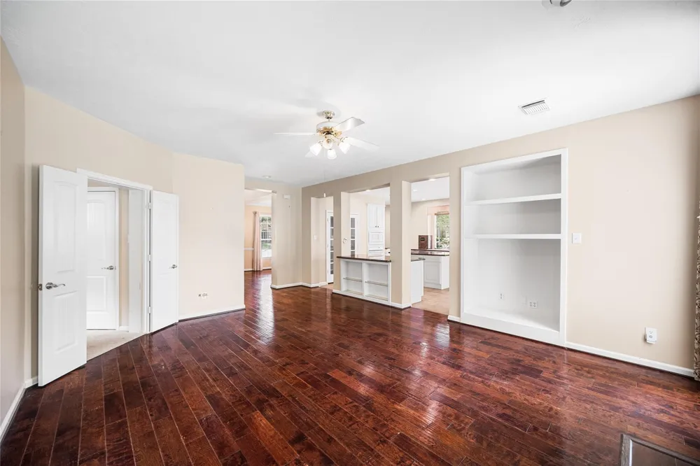 12506 Whispering Sands Court Houston, TX 77041