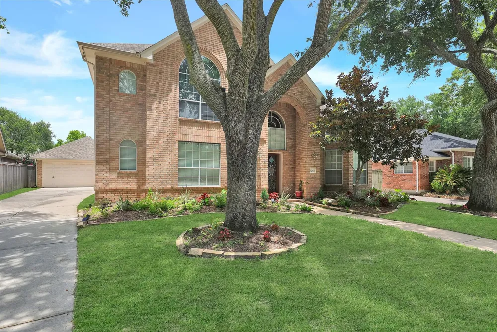 12506 Whispering Sands Court Houston, TX 77041