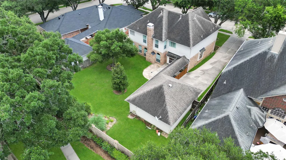 12506 Whispering Sands Court Houston, TX 77041