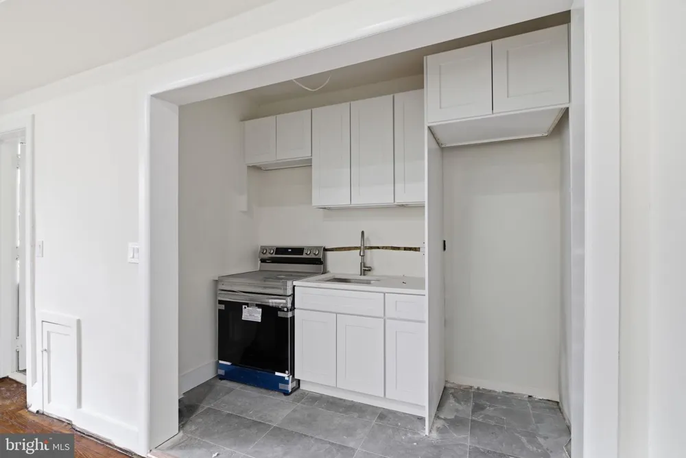 5939 DREXEL ROAD #FL3 Philadelphia, PA 19131