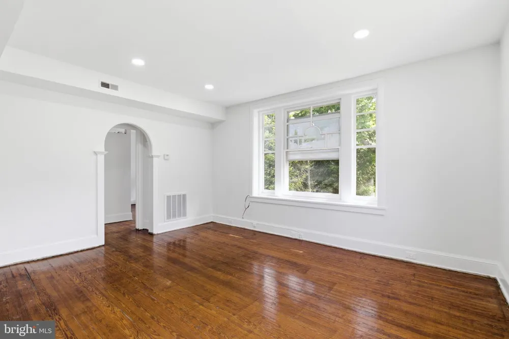 5939 DREXEL ROAD #FL3 Philadelphia, PA 19131