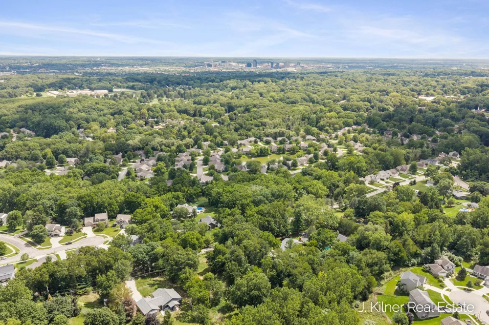 1859 Oakleigh Avenue NW Grand Rapids, MI 49504