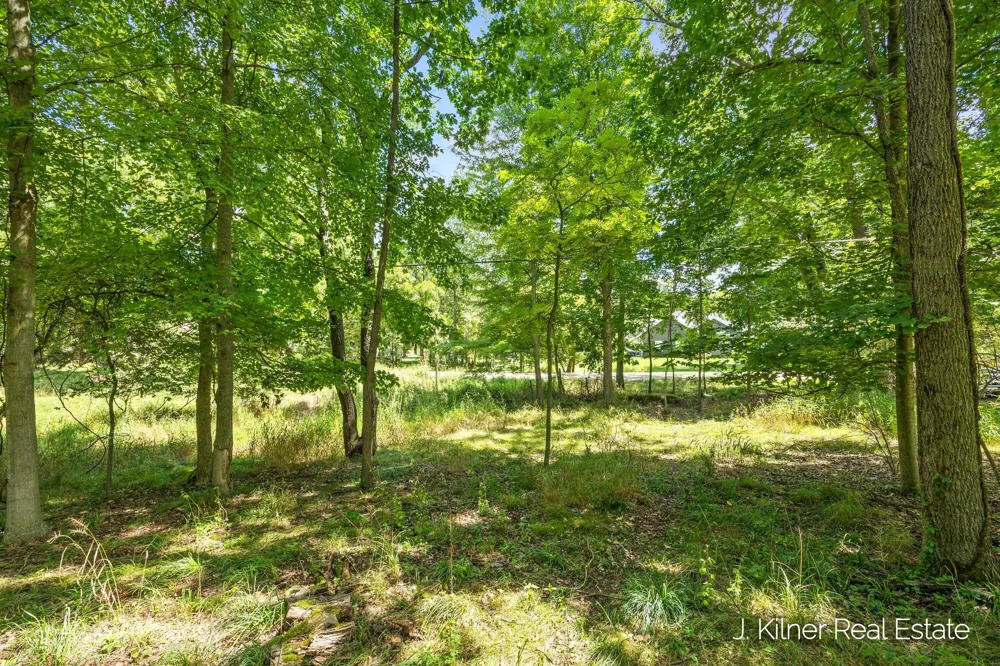 1859 Oakleigh Avenue NW Grand Rapids, MI 49504