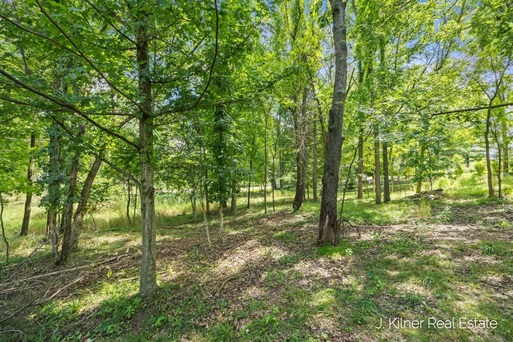 1859 Oakleigh Avenue NW Grand Rapids, MI 49504