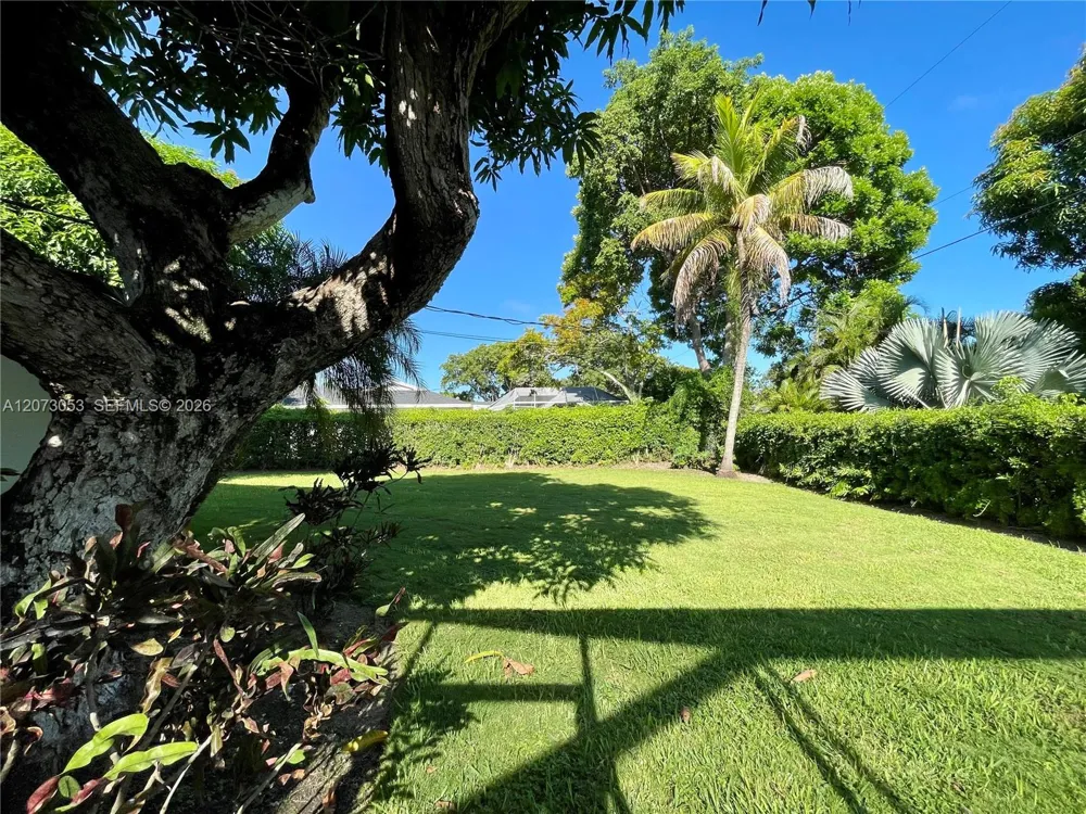 8522 SW 148th Ter Palmetto Bay, FL 33158