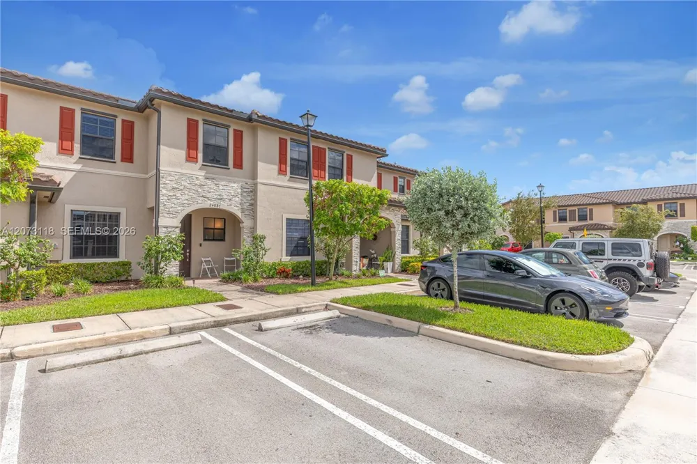 24887 SW 113th Pl Homestead, FL 33032