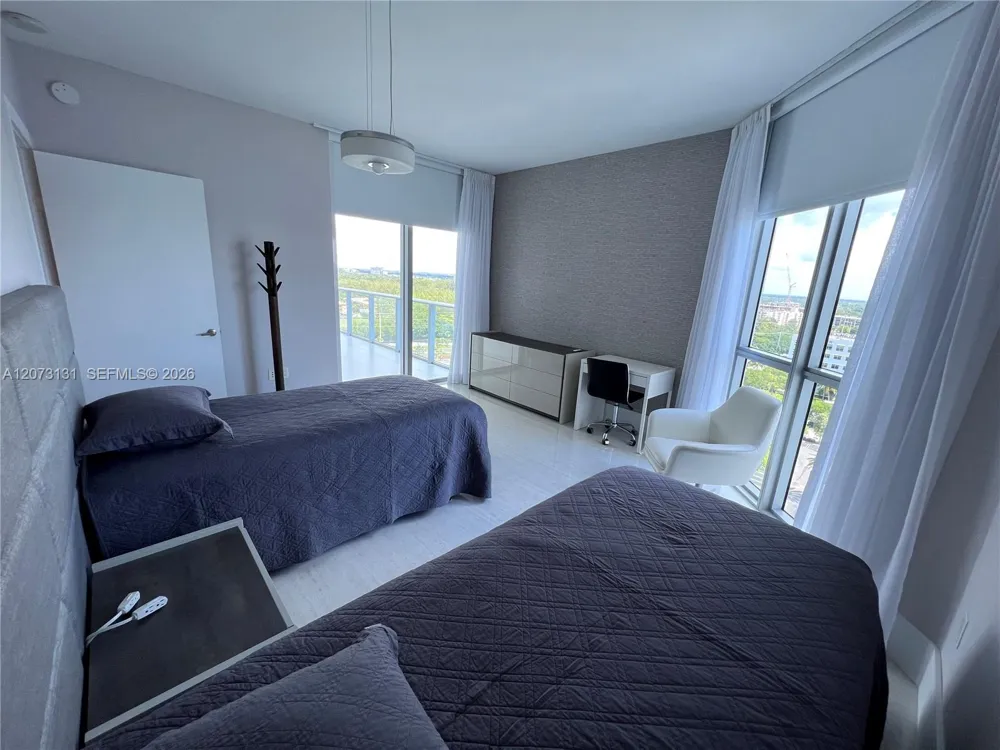 17301 Biscayne Blvd #1402 North Miami Beach, FL 33160