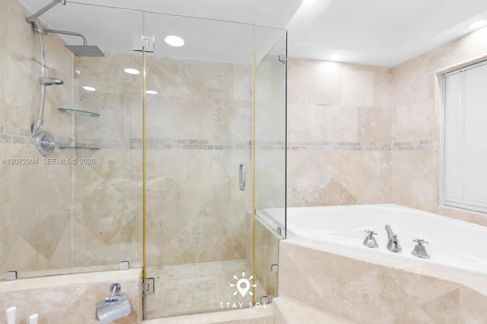 4001 S Ocean Dr #14N Hollywood, FL 33019