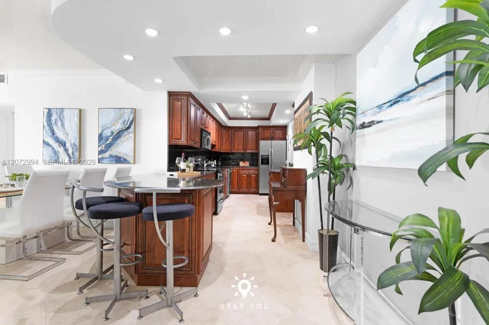 4001 S Ocean Dr #14N Hollywood, FL 33019