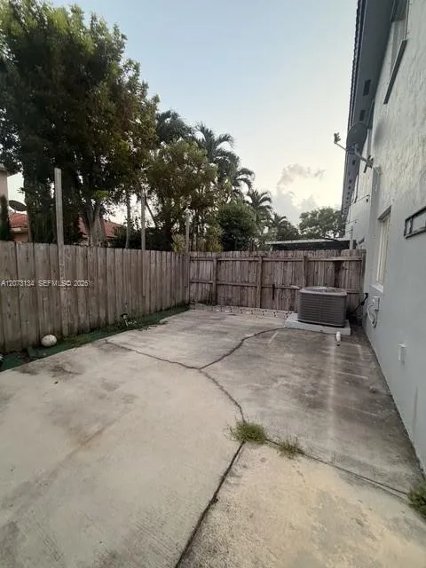 16356 SW 44th Way #16356 Miami, FL 33185