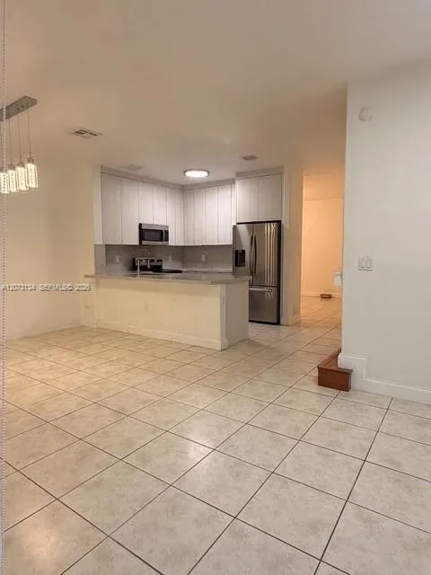 16356 SW 44th Way #16356 Miami, FL 33185