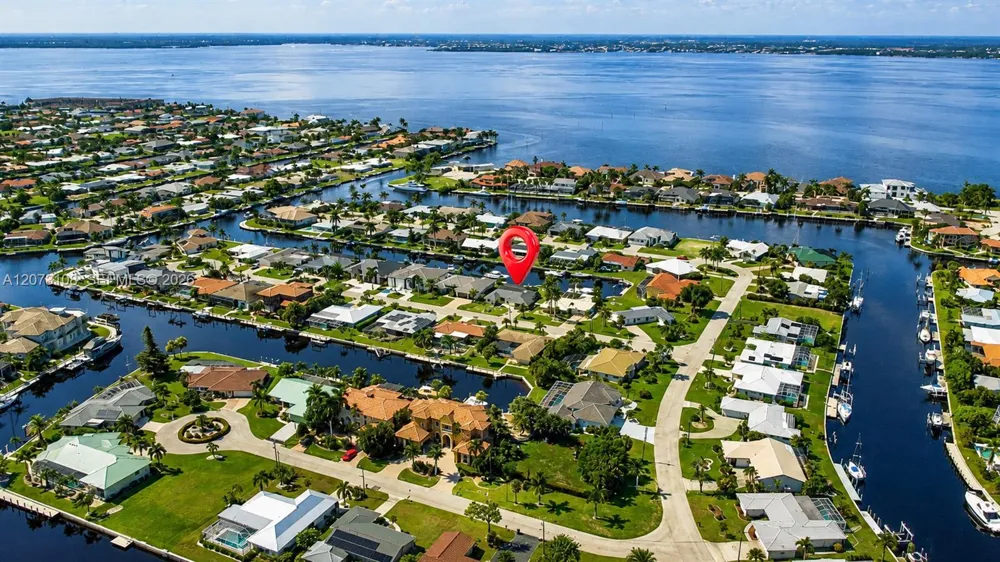 2164 Bayview Rd Punta Gorda, FL 33950