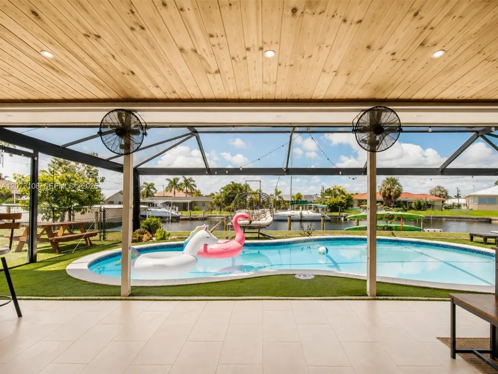 2164 Bayview Rd Punta Gorda, FL 33950
