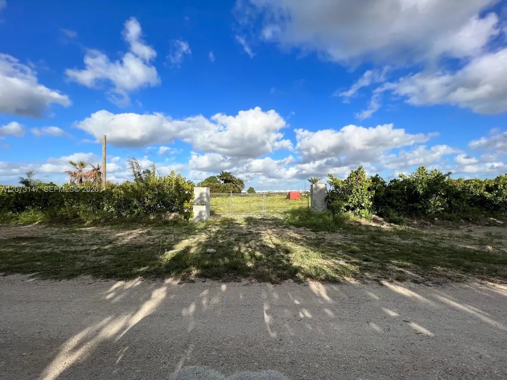 22135 SW 260th St Homestead, FL 33031