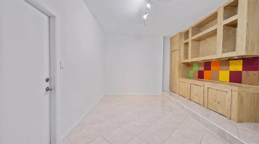 893 FOREST GLEN LANE Wellington, FL 33414