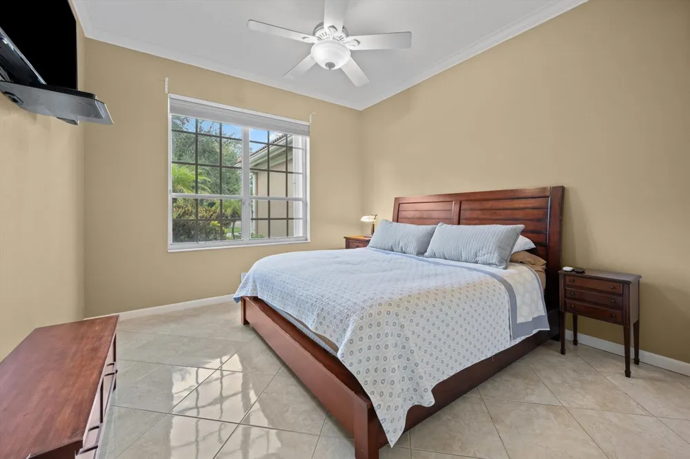 893 FOREST GLEN LANE Wellington, FL 33414