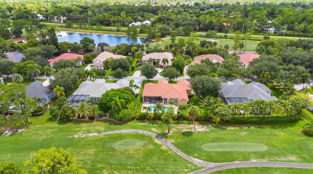 893 FOREST GLEN LANE Wellington, FL 33414