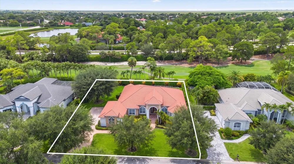 893 FOREST GLEN LANE Wellington, FL 33414