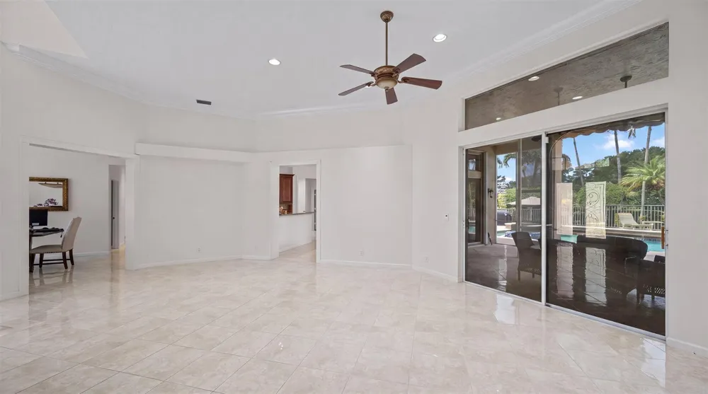 893 FOREST GLEN LANE Wellington, FL 33414