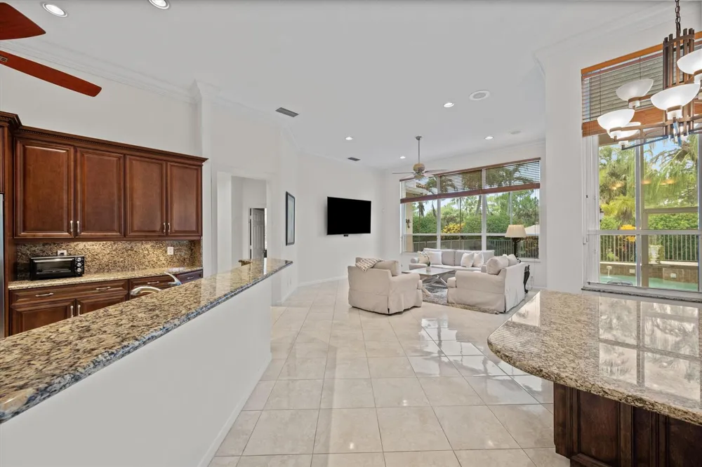 893 FOREST GLEN LANE Wellington, FL 33414