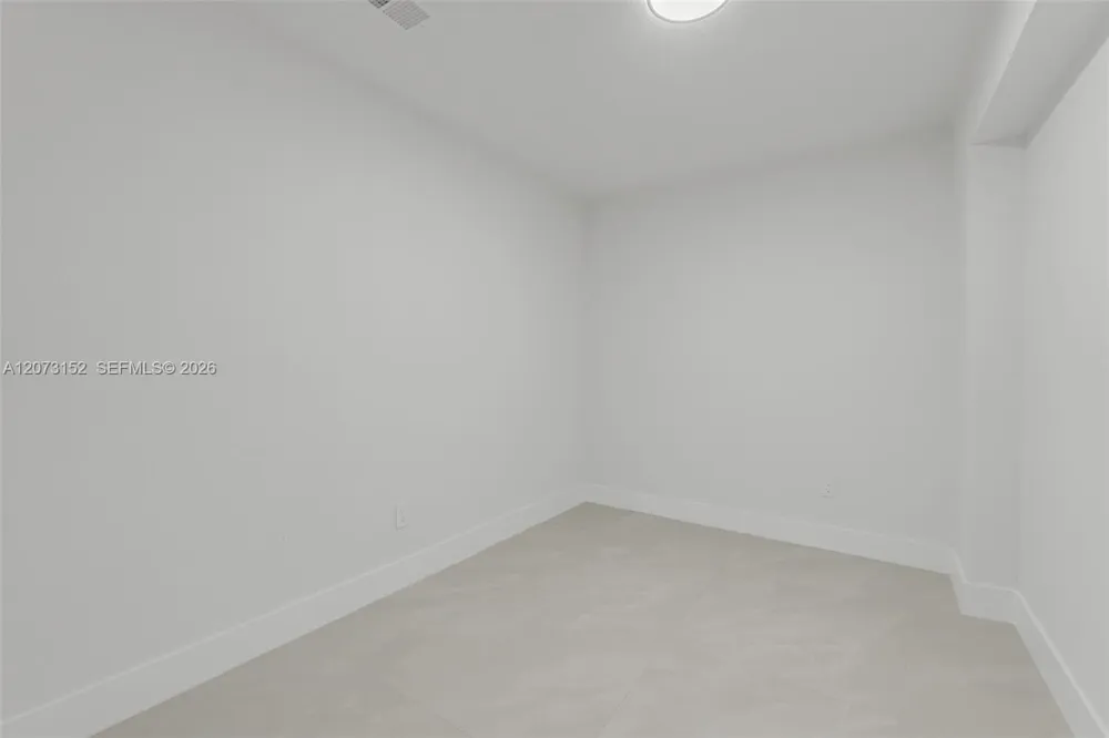 11815 SW 222nd St Miami, FL 33170