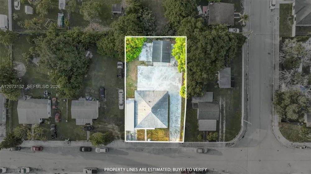 11815 SW 222nd St Miami, FL 33170