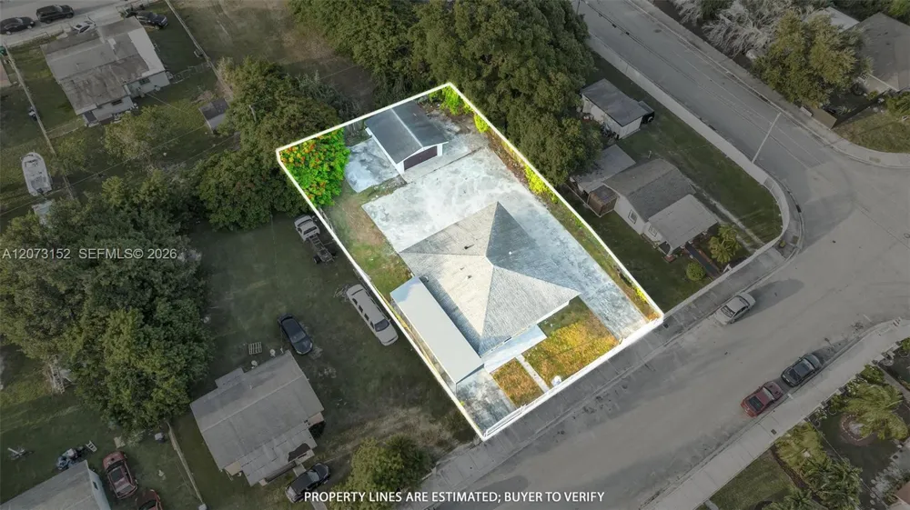 11815 SW 222nd St Miami, FL 33170
