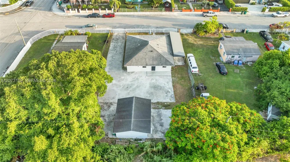 11815 SW 222nd St Miami, FL 33170