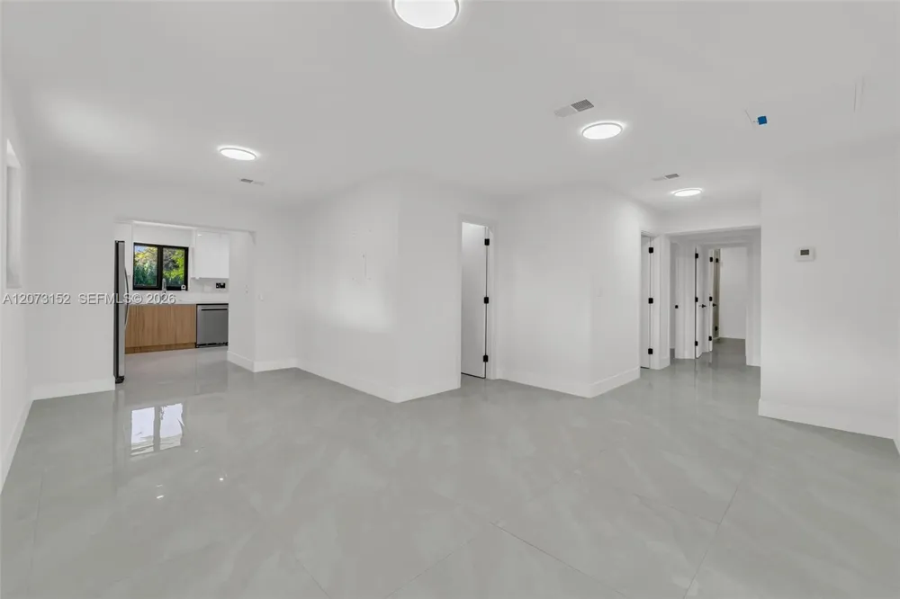 11815 SW 222nd St Miami, FL 33170