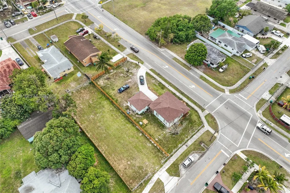 145 NW 6th Ave Florida City, FL 33034